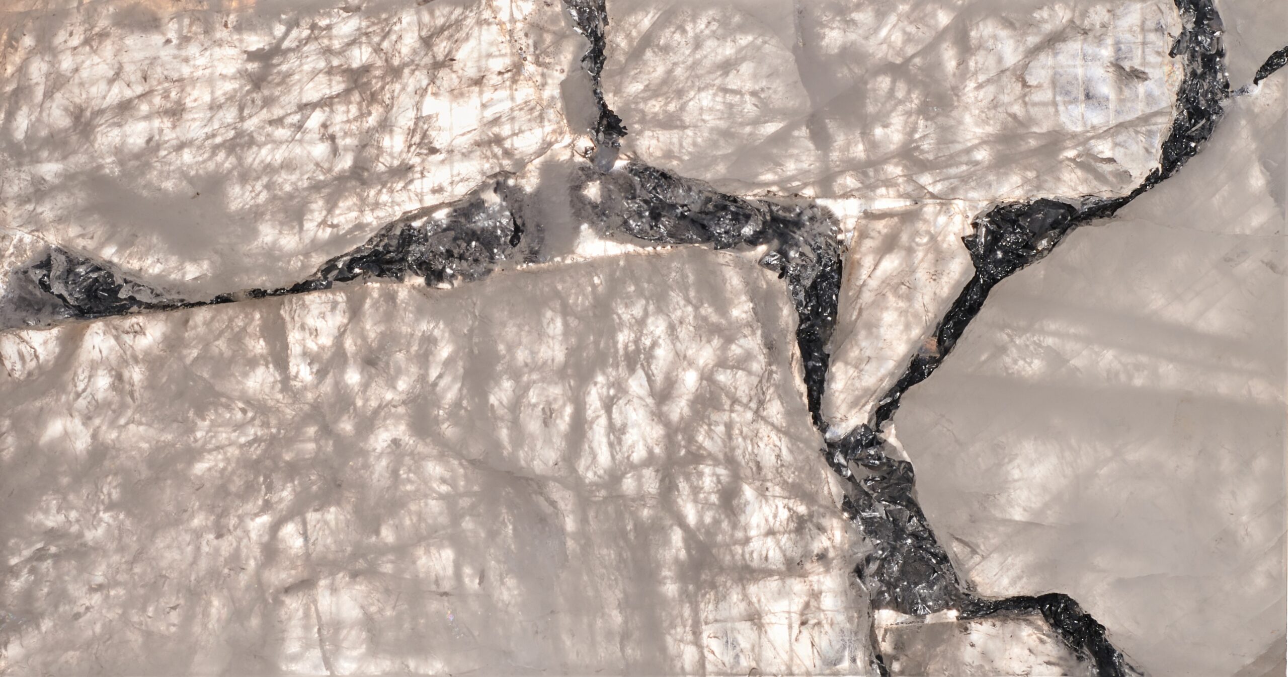 Quartz White with Silver Leaf