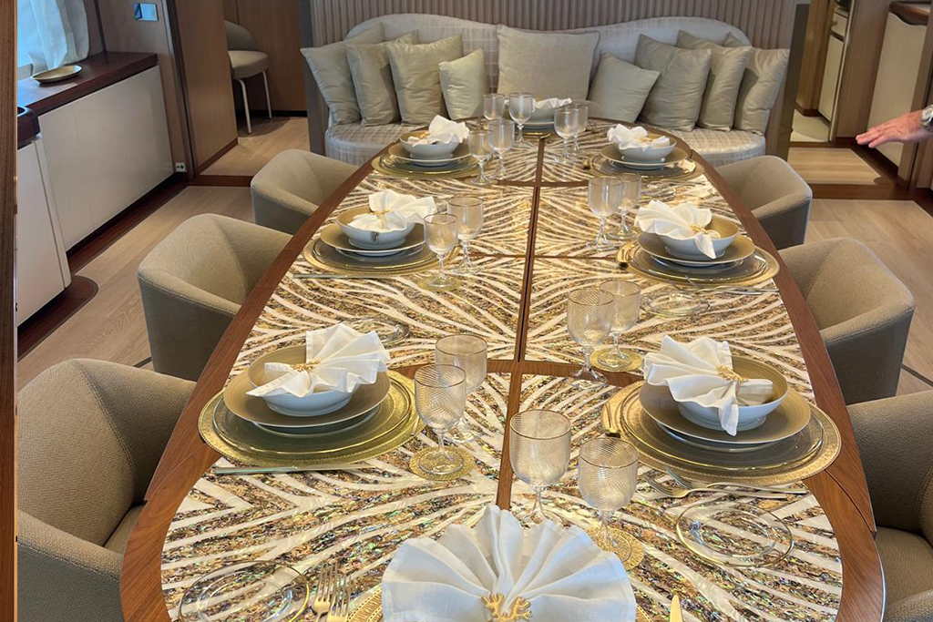 MD - Lunch table Jungle shellight inlay 1024x683